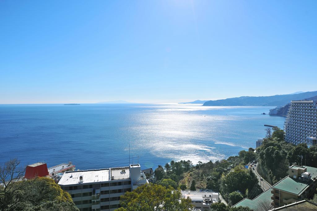 Onsen Hostel Hinoemi Atami  Exteriör bild