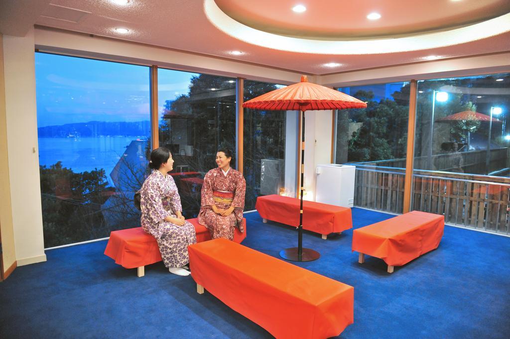 Onsen Hostel Hinoemi Atami  Exteriör bild