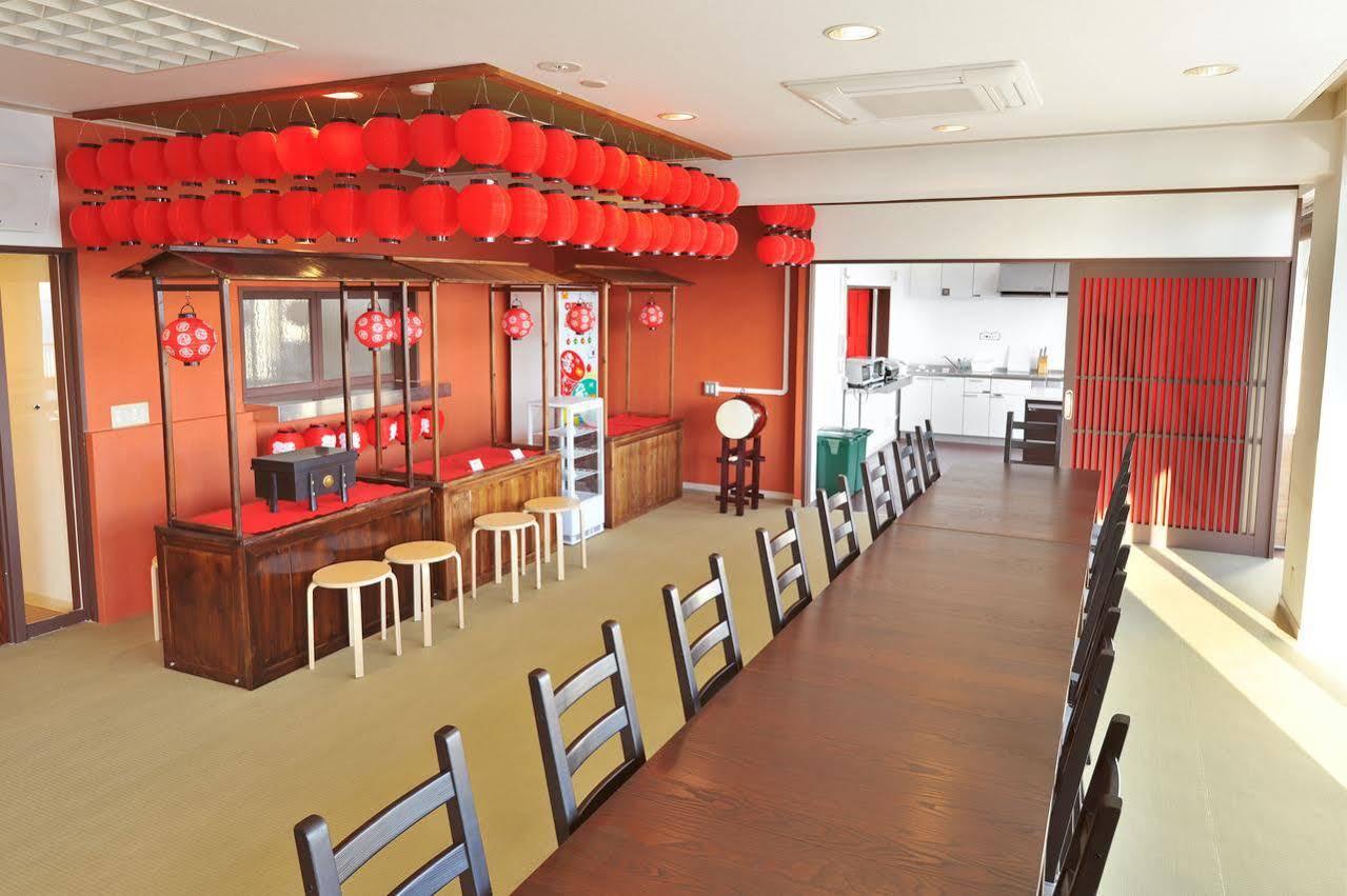 Onsen Hostel Hinoemi Atami  Exteriör bild